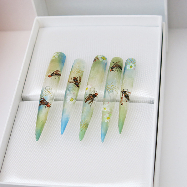 Bee Colony nail set